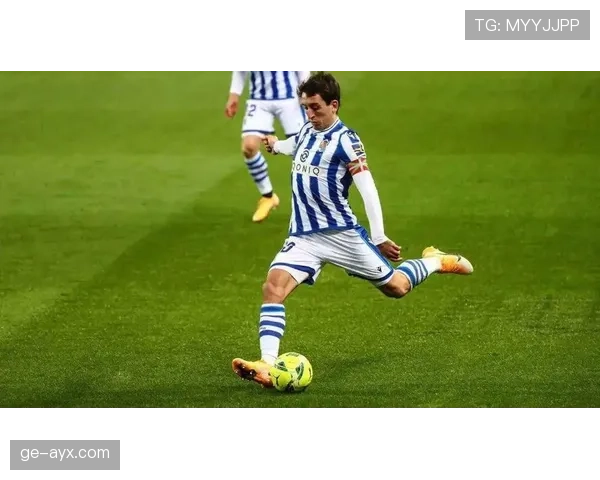 伊萨克职业态度分析揭示提升赛场表现的关键因素 伊萨克职业态度分析揭示提升赛场表现的关键因素