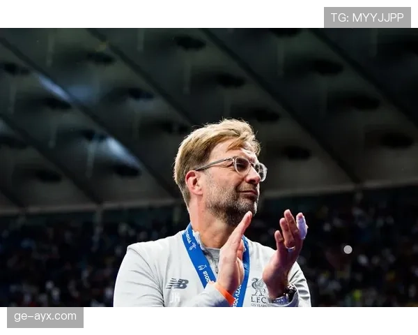 克洛普与球员情同手足，球队团结回暖引关注