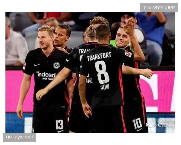 伊萨克 vs 约维奇:终结效率与战术适配性对比 伊萨克 vs 约维奇:终结效率与战术适配性对比