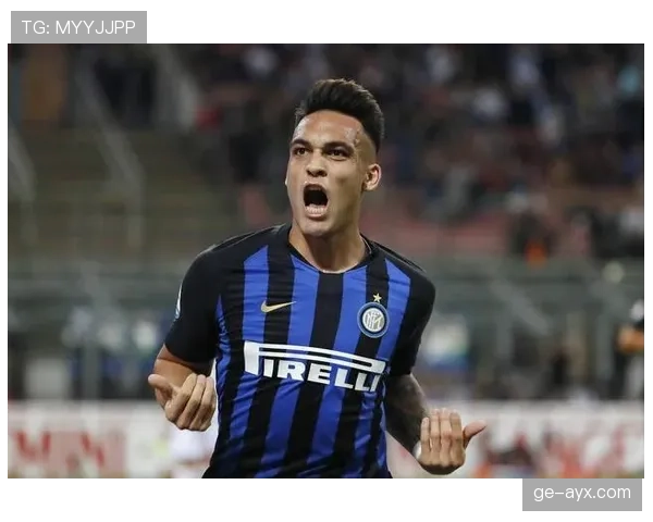 伊萨克 vs 劳塔罗马丁内斯：得分效率与战术角色的双面差异